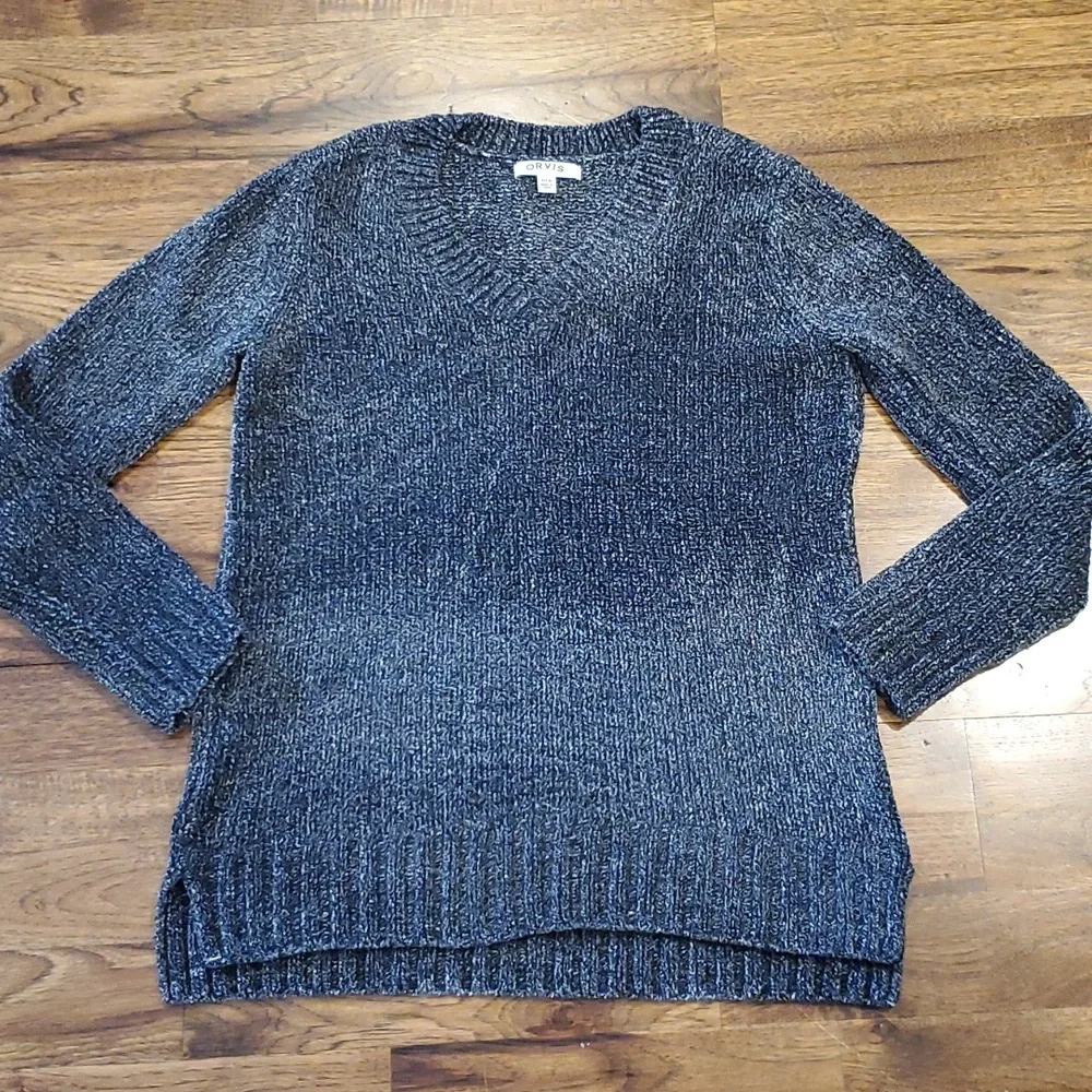 Womens Orvis navy blue & white chenille v neck sweater size S